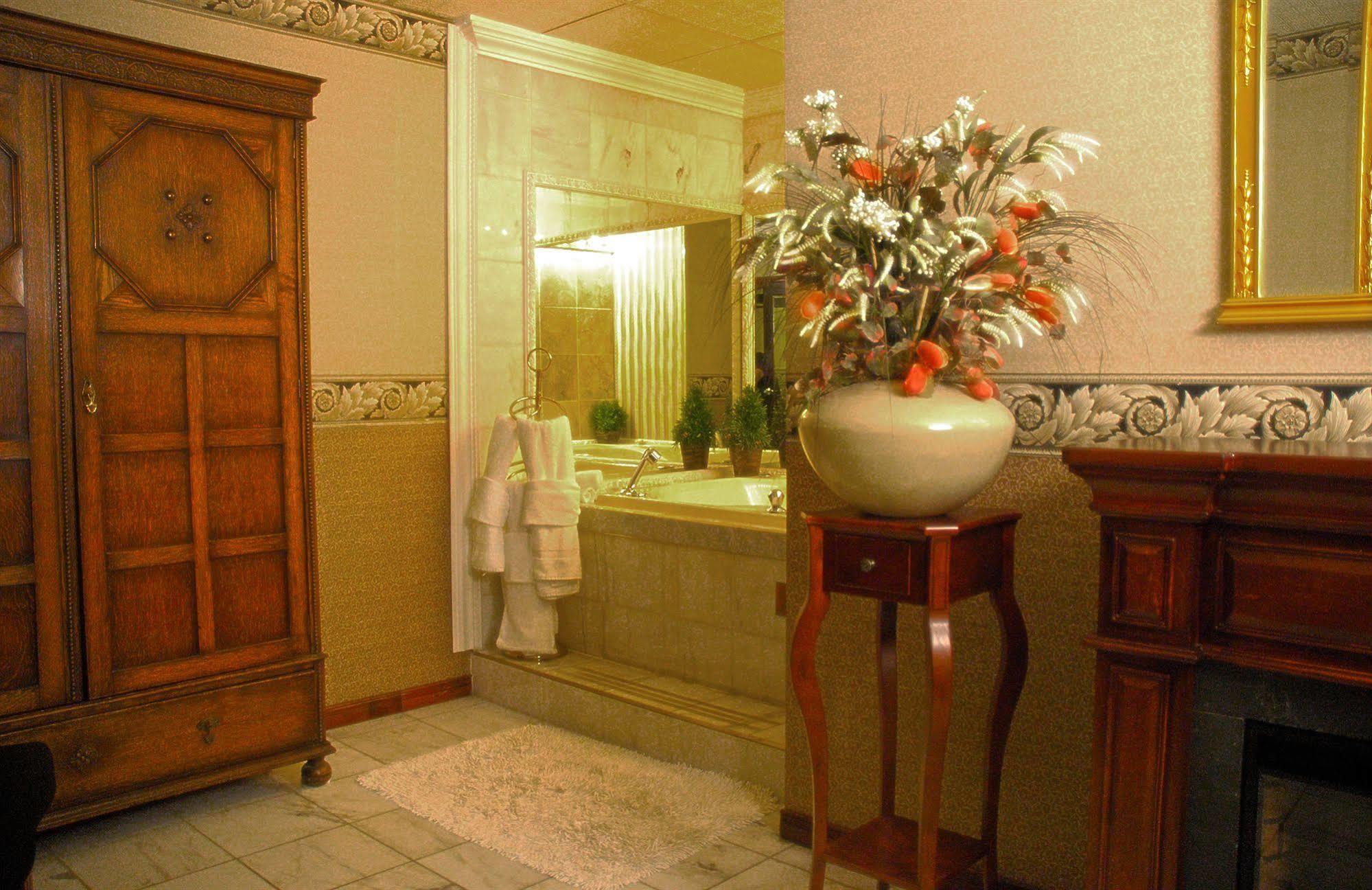 Ambassador Hotel Sudbury Eksteriør bilde