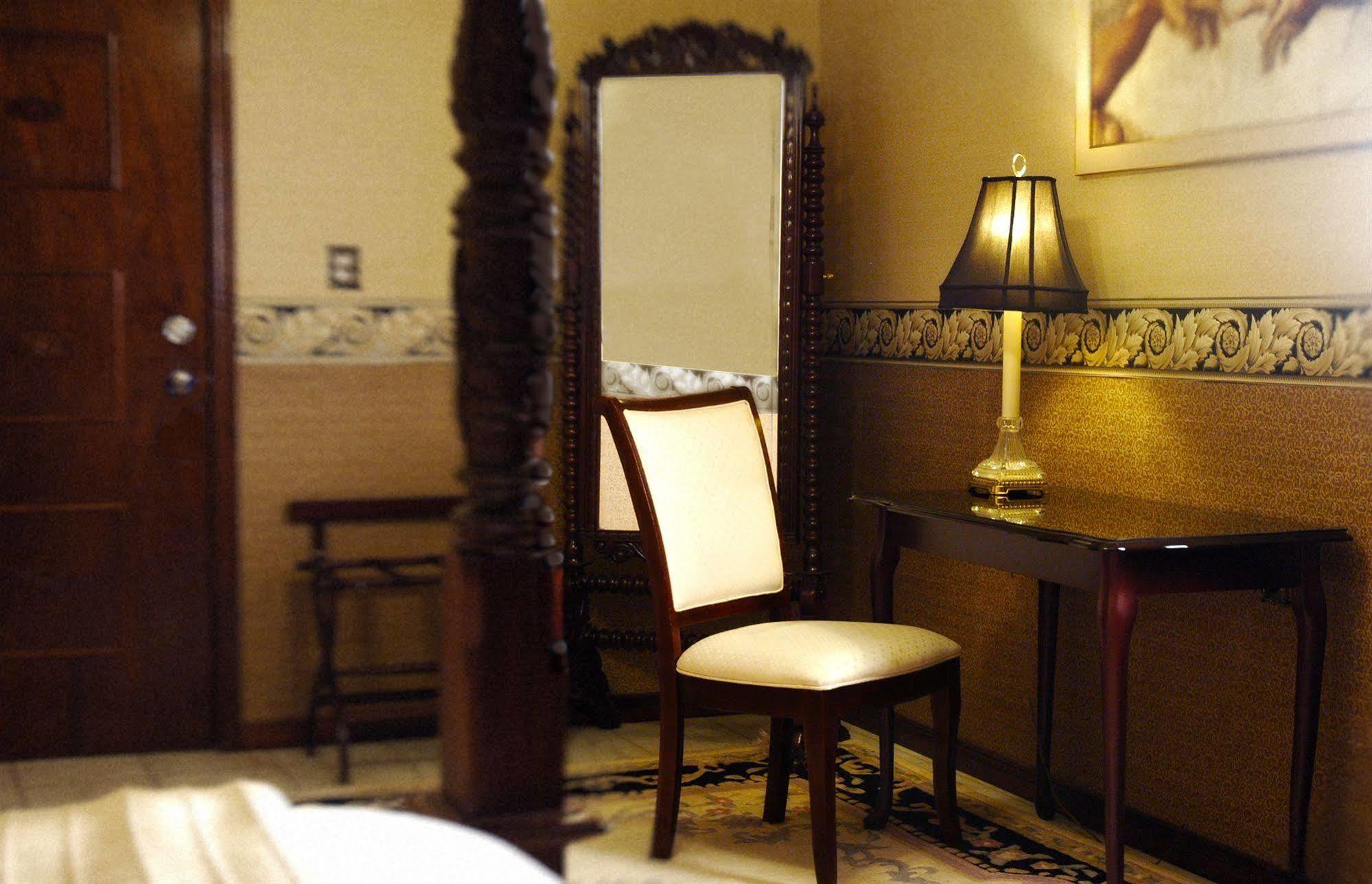 Ambassador Hotel Sudbury Eksteriør bilde